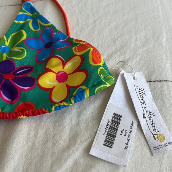 Heavy Manners Linus Triangle Double String Top - Picture 2 of 4